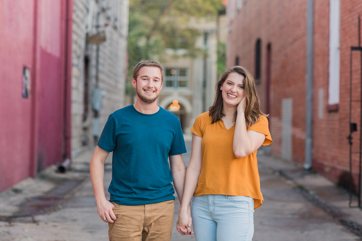 Kissing Alley San Marcos Engagement Photos