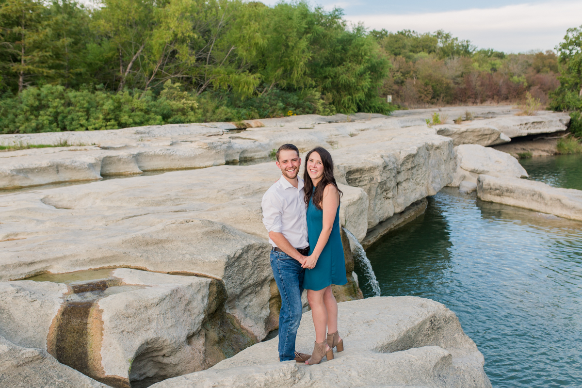 mckinney falls engagement photos
