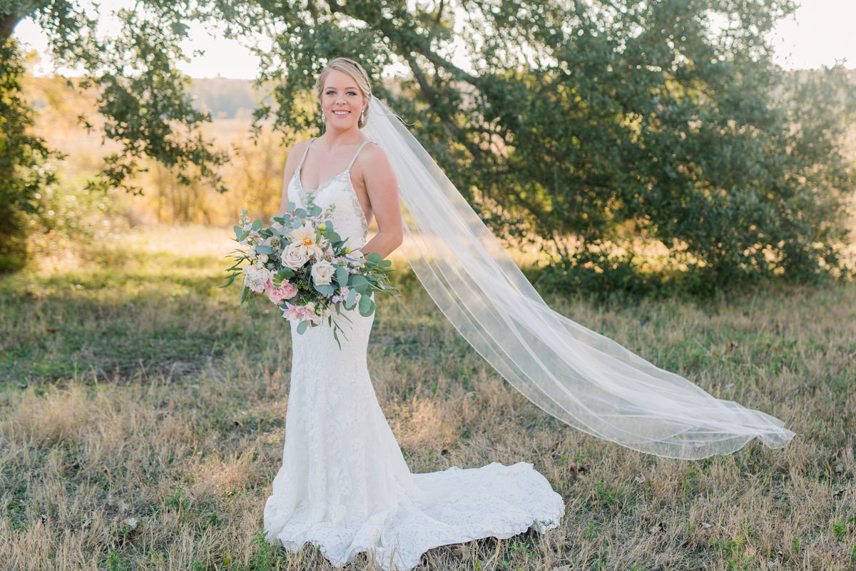 Austin ranch wedding sunset bride & groom portraits 