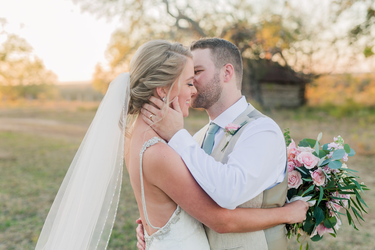 Austin ranch wedding sunset bride & groom portraits 