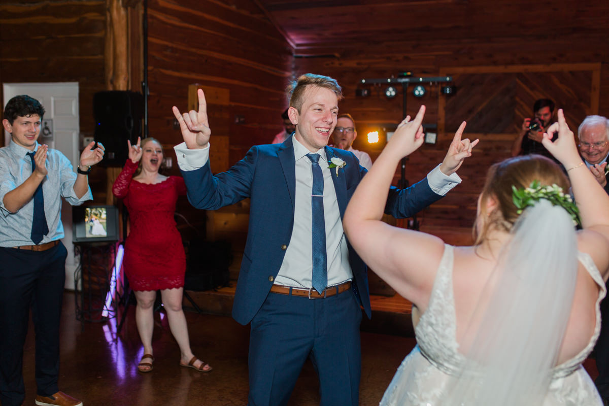 UT Austin wedding reception dancing