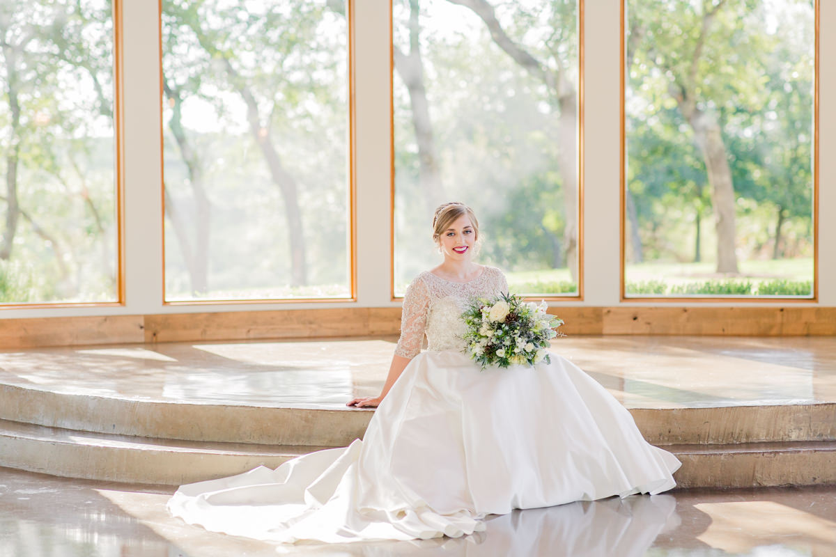 Canyonwood Ridge Wedding Venue Bridal Portraits