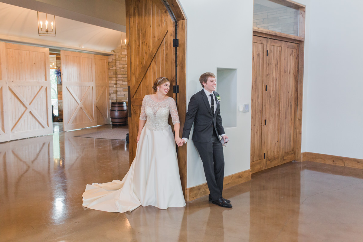 Around the corner first look wedding austin