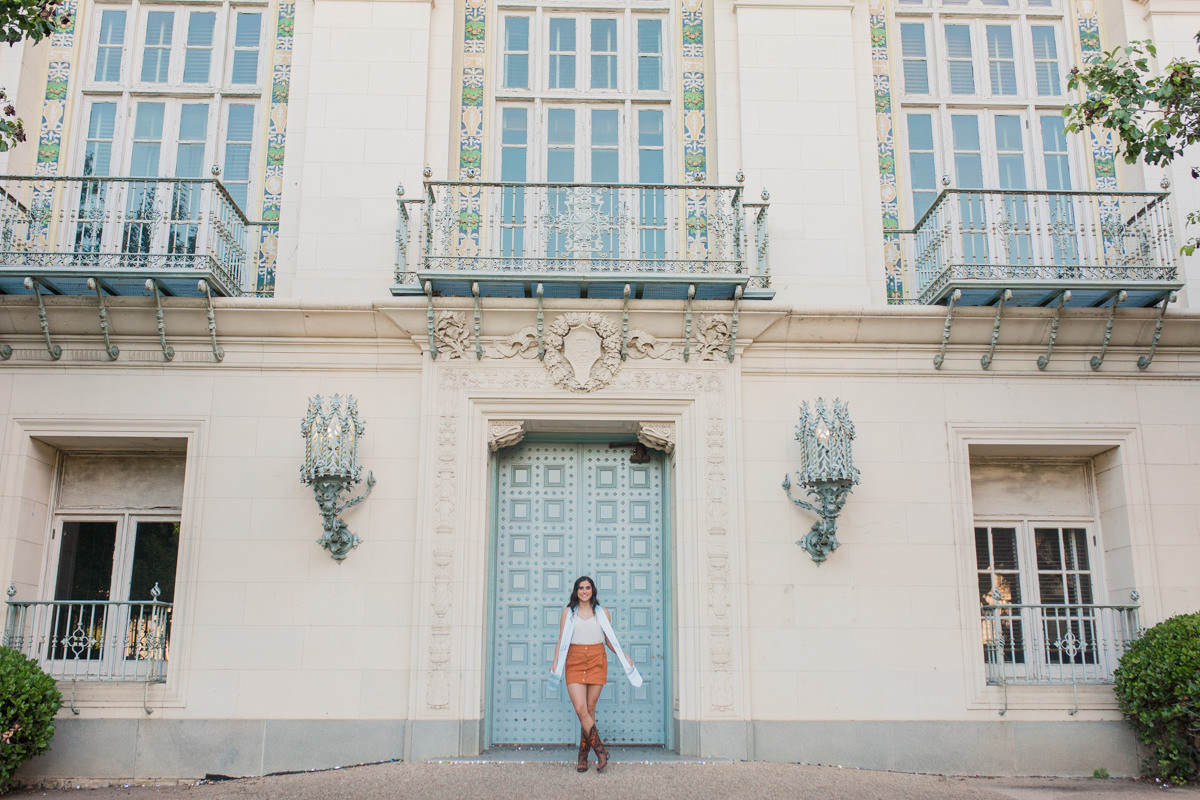 UT Austin Senior Photos Fun Natural