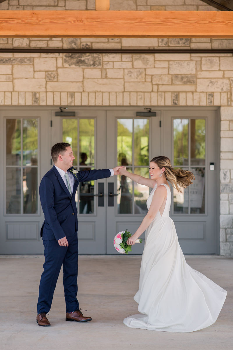 HighPointe Estate Wedding Photographer - Liberty Hill, Texas