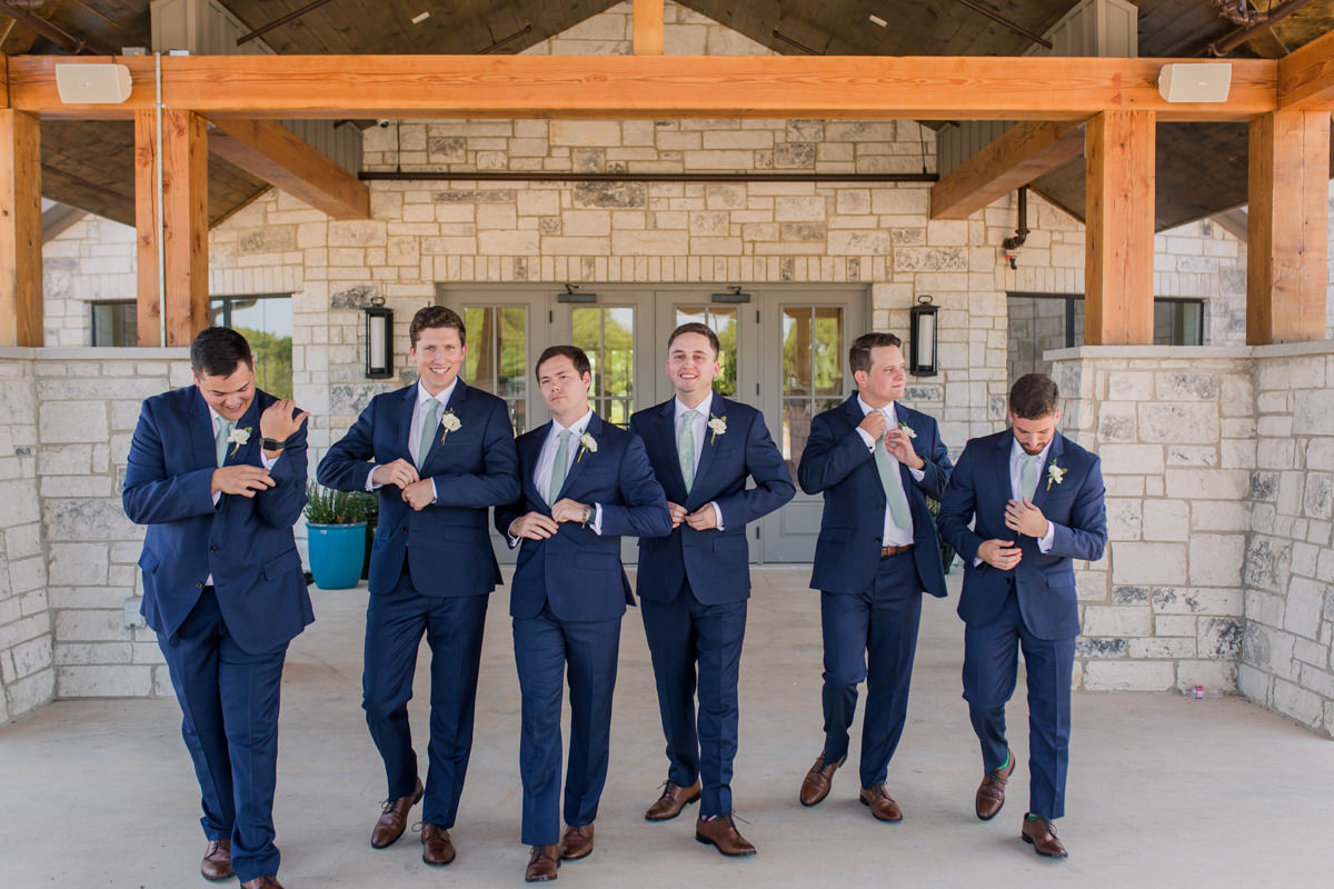 HighPointe Estate Wedding Photographer