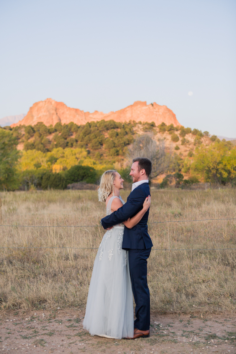 sunrise elopement garden of the gods colorado wedding photographer 