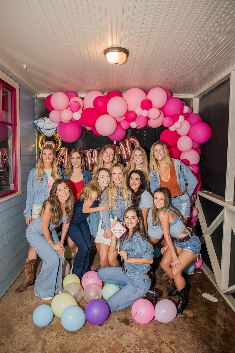 What to do Austin Texas Bachelorette Party Decoration Balloons