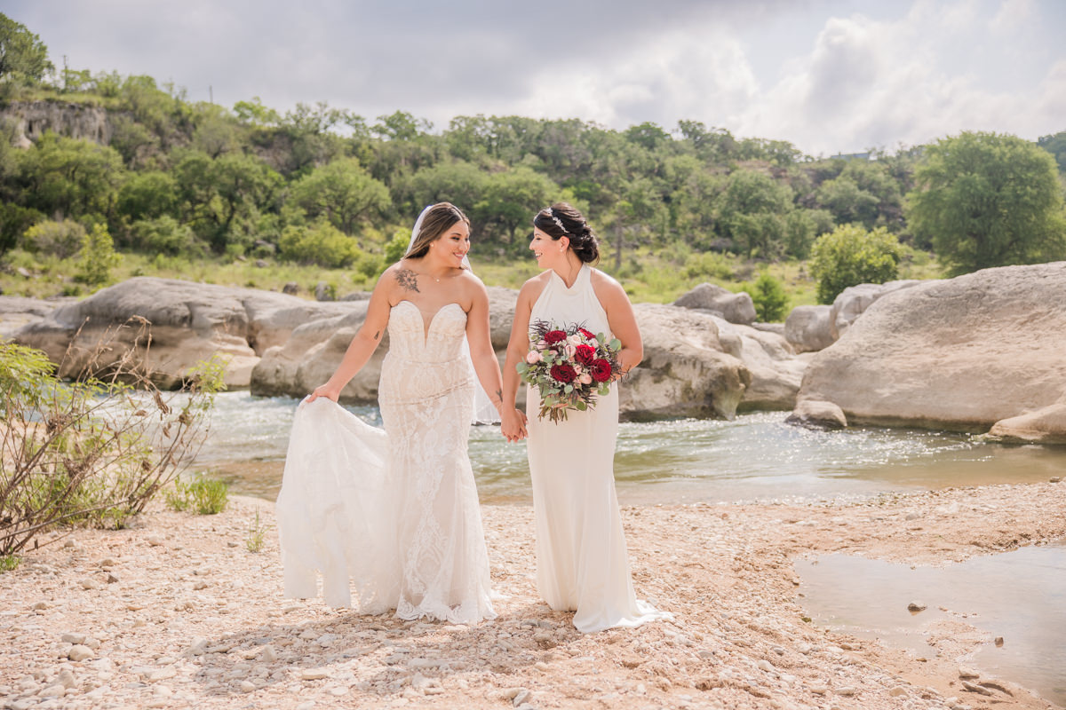 adventure elopement, texas state park, wedding photographer