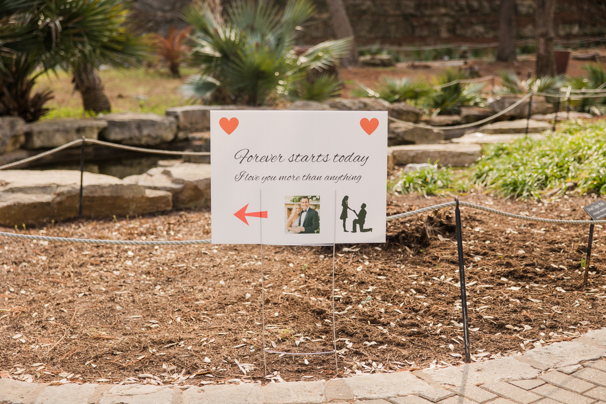 creative marriage proposal idea sign