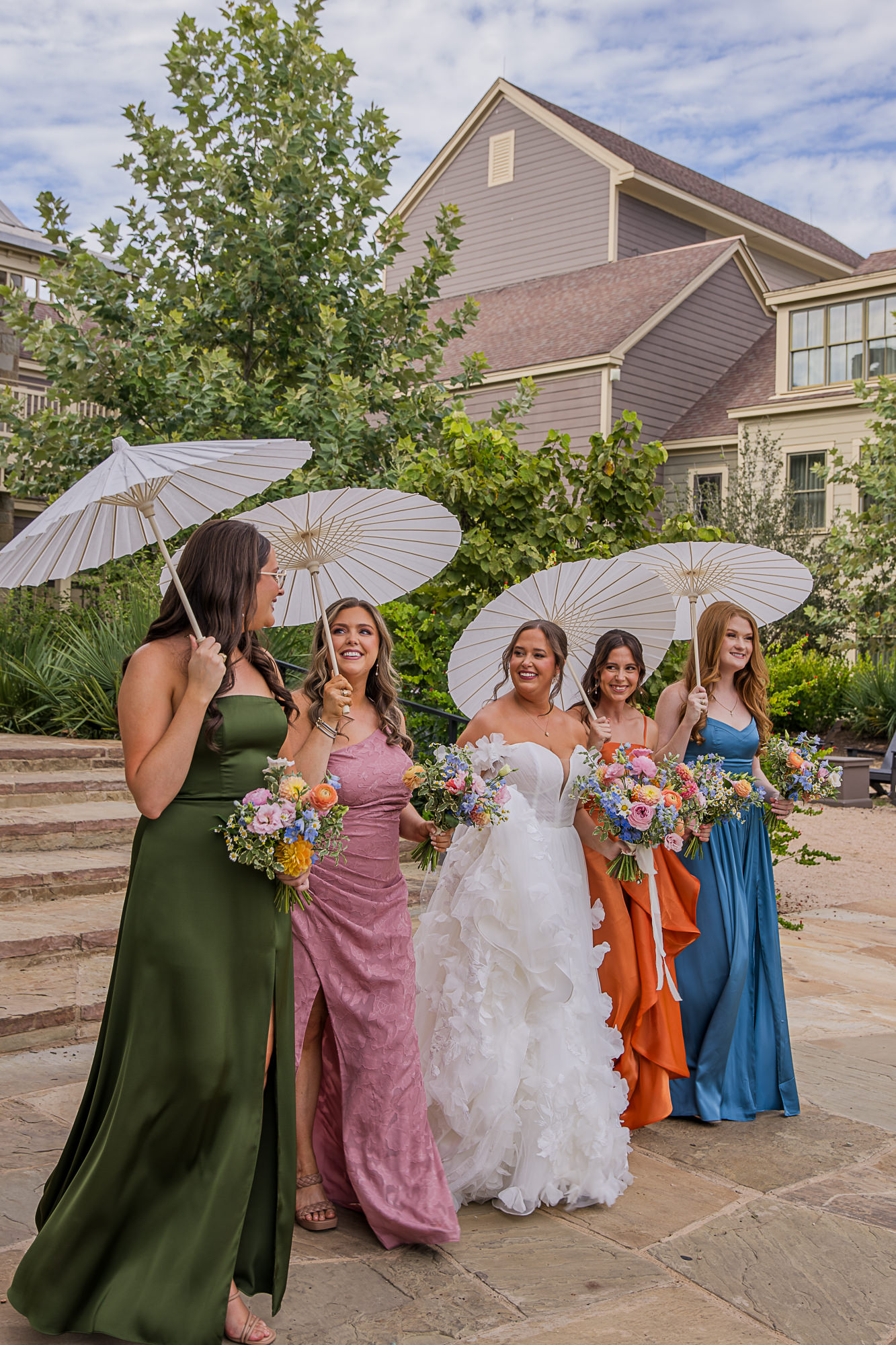 parasol wedding ceremony 