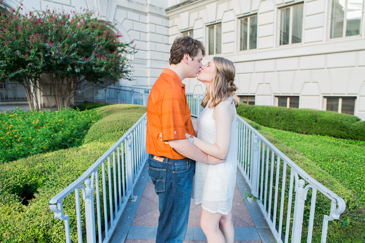 See more from Rebecca & Thomas’ Engagement Photos at bit.ly/2cyk2g5 www.LaurenGarrisonPhotography.com @LaurenGarrisonPhoto