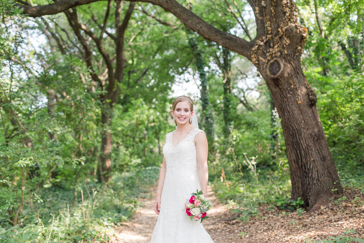 zilker botanical garden bridal portraits
