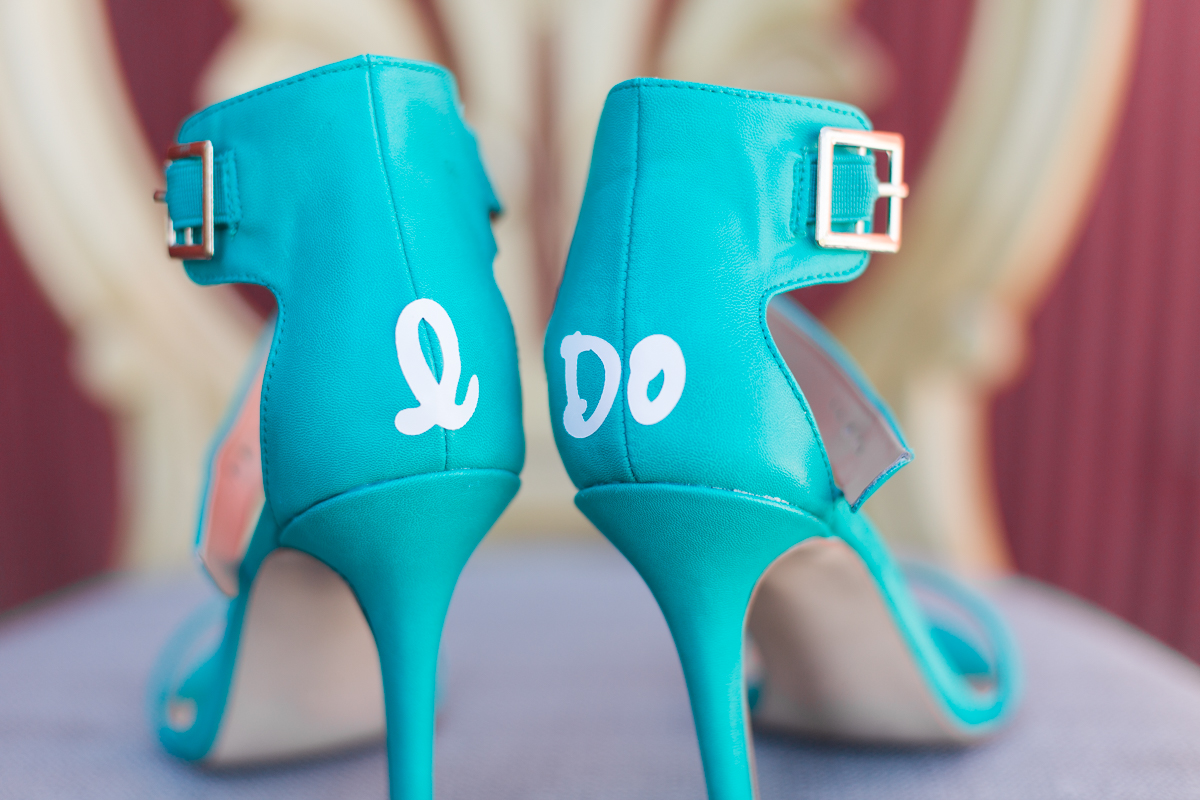 teal wedding details 