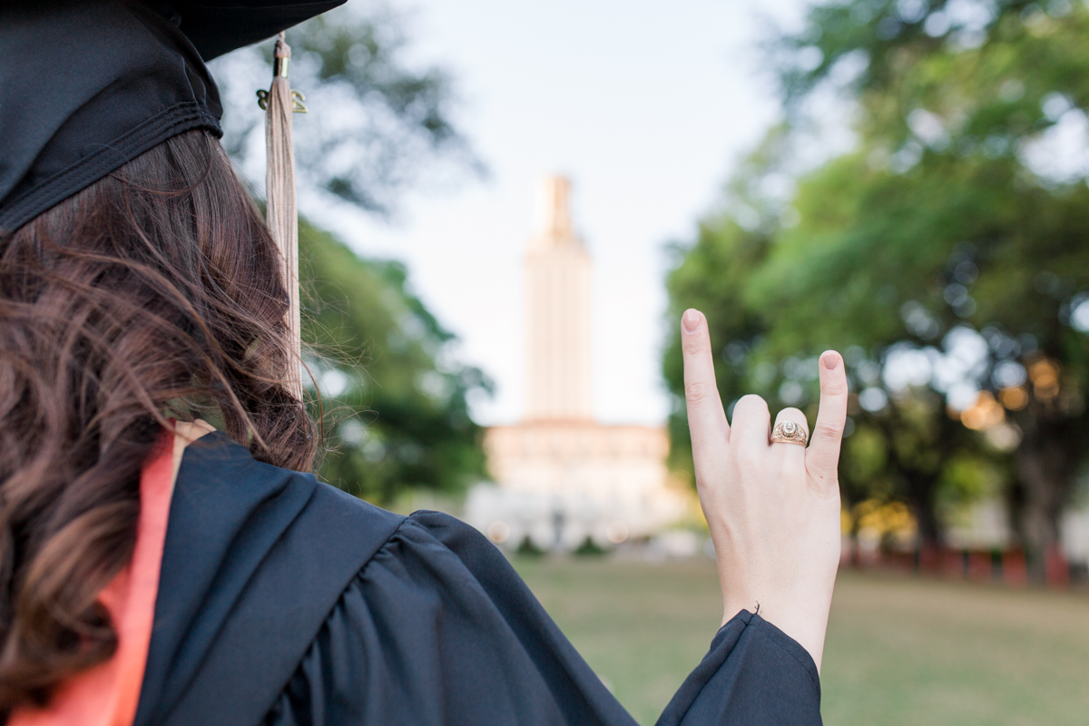 hook em