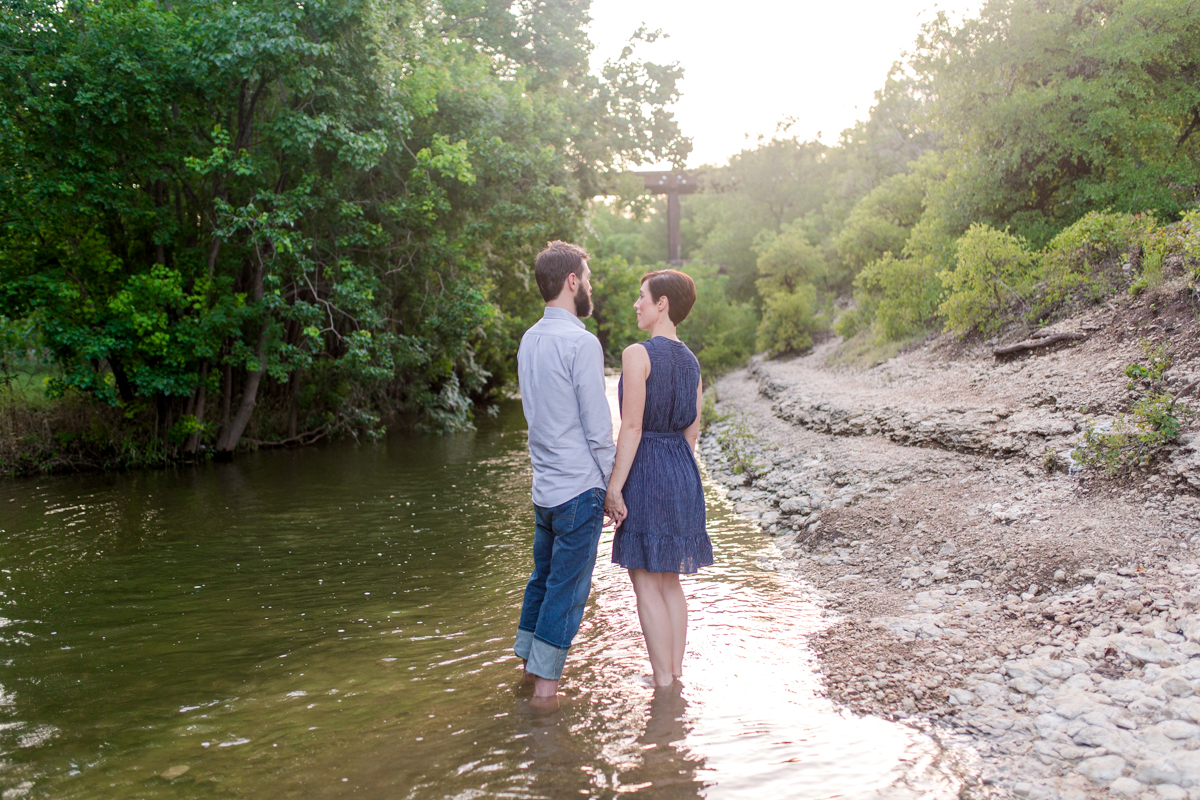 creek engagement photos 