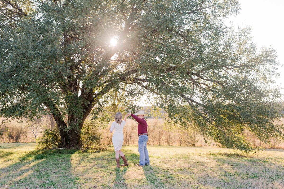 Sunset Engagement Photos in Cedar Creek