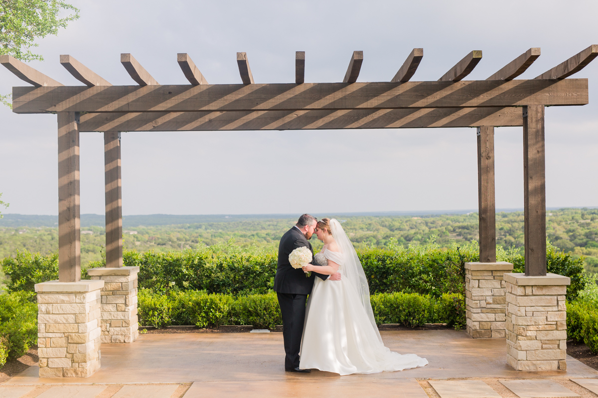 Texas hill country wedding photographer