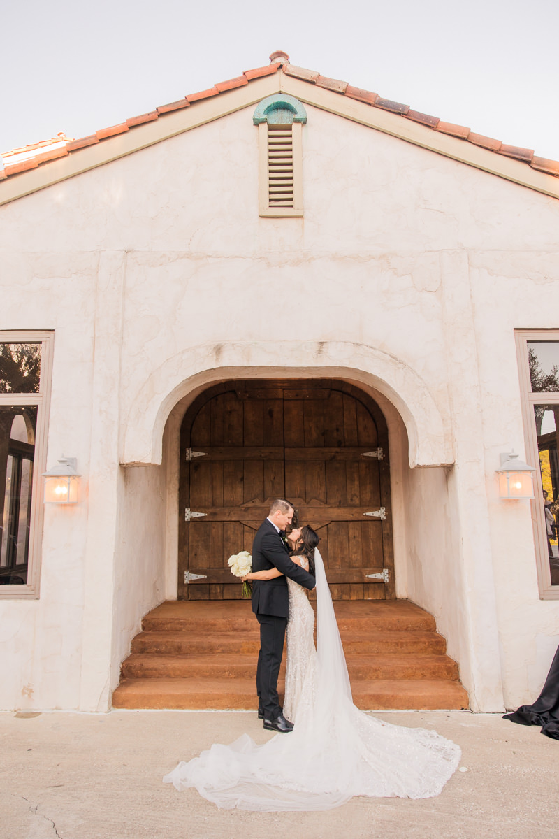 Romantic Villa Antonia Wedding