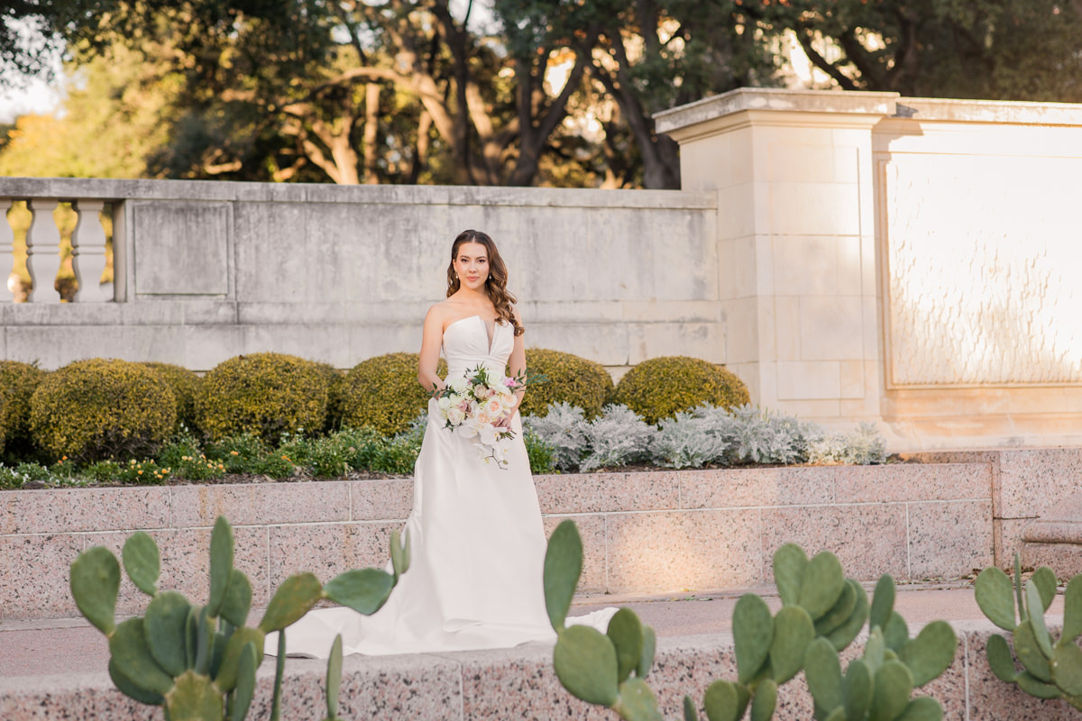 Elegant UT Austin Bridal Photos