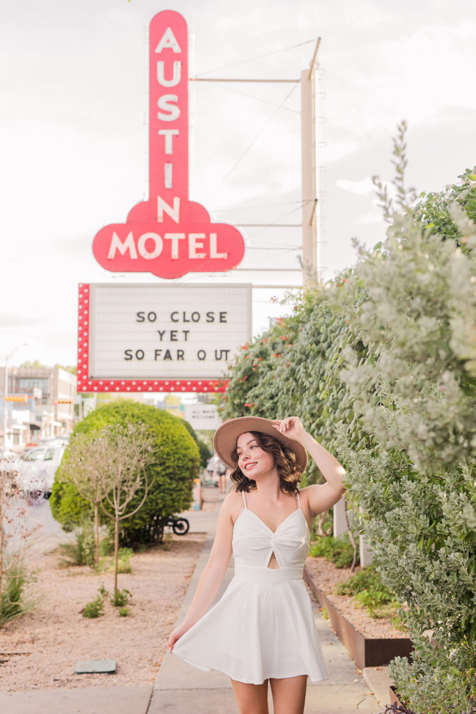 Best Senior Photo Locations in Austin – South Congress Avenue