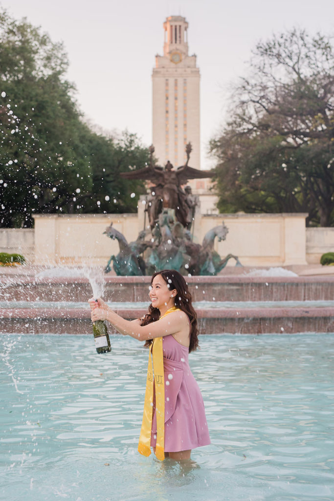 Best Senior Photo Locations in Austin – UT Campus