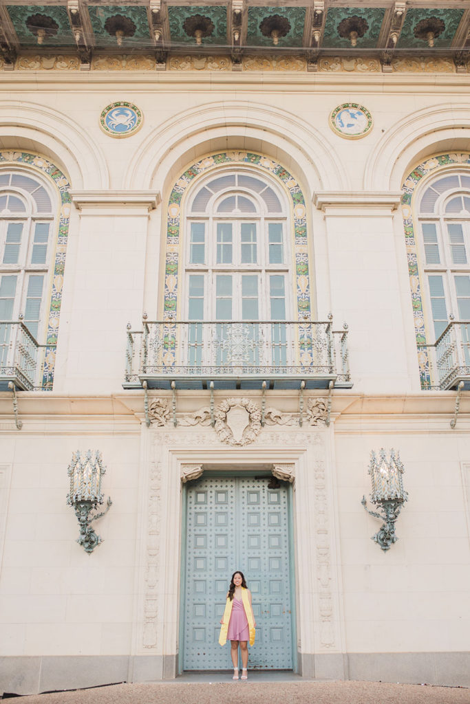 Best Senior Photo Locations in Austin – UT Campus