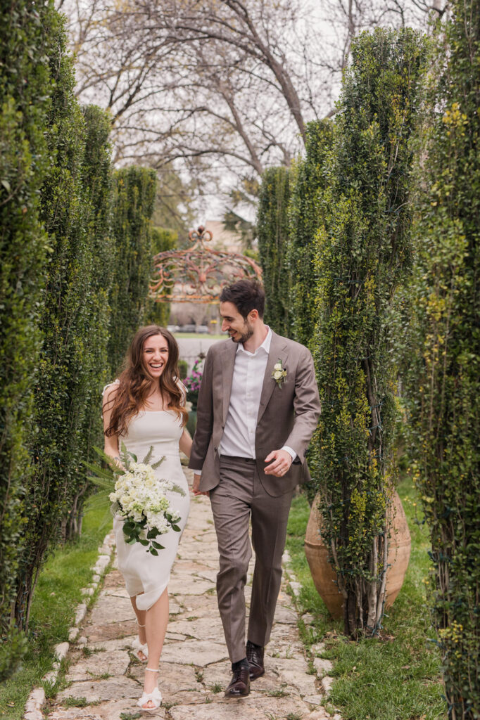 Jennifer's Gardens elopement wedding photos