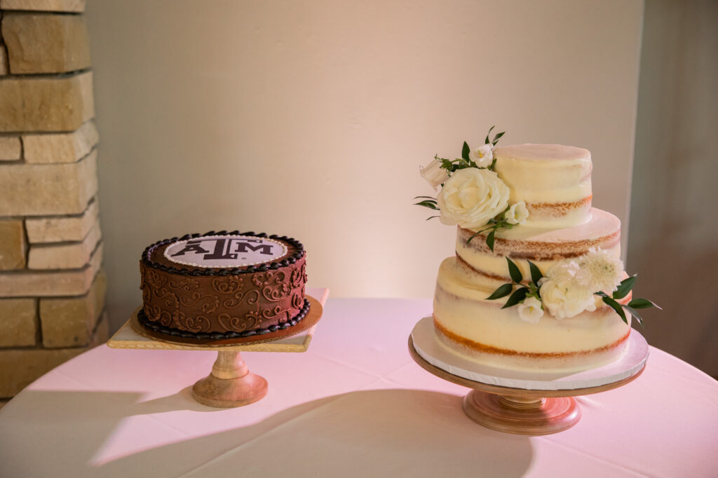 Texas A&M groom's wedding cake