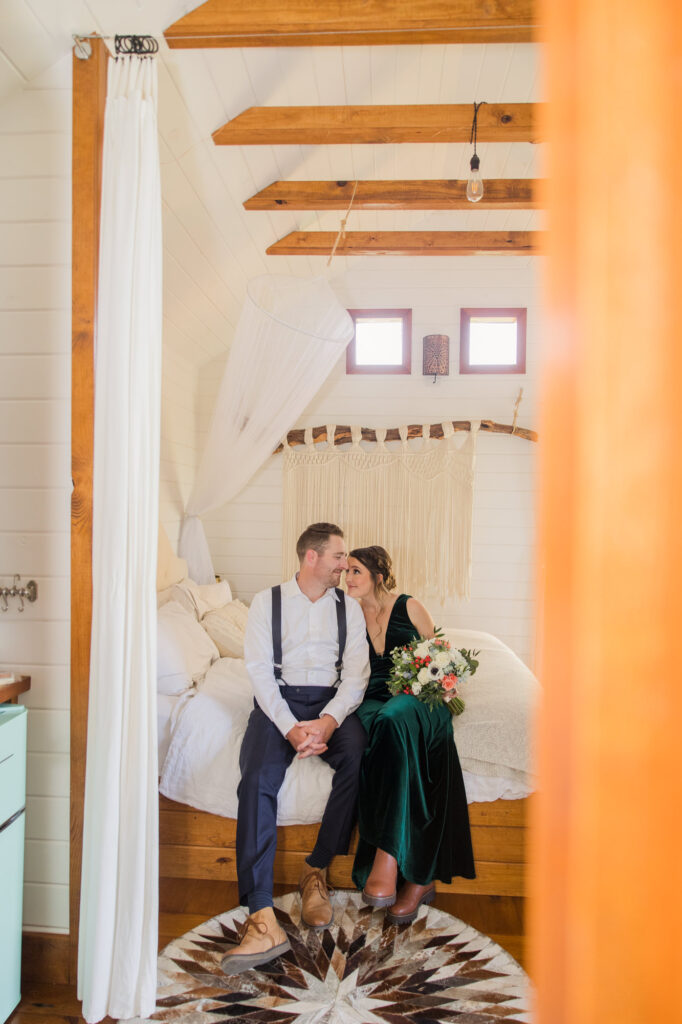 Honeytree Farm Fredericksburg Elopement