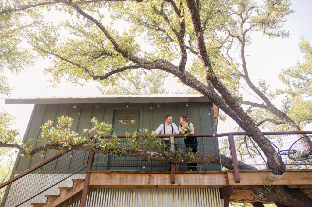 Honeytree Farm Fredericksburg Elopement