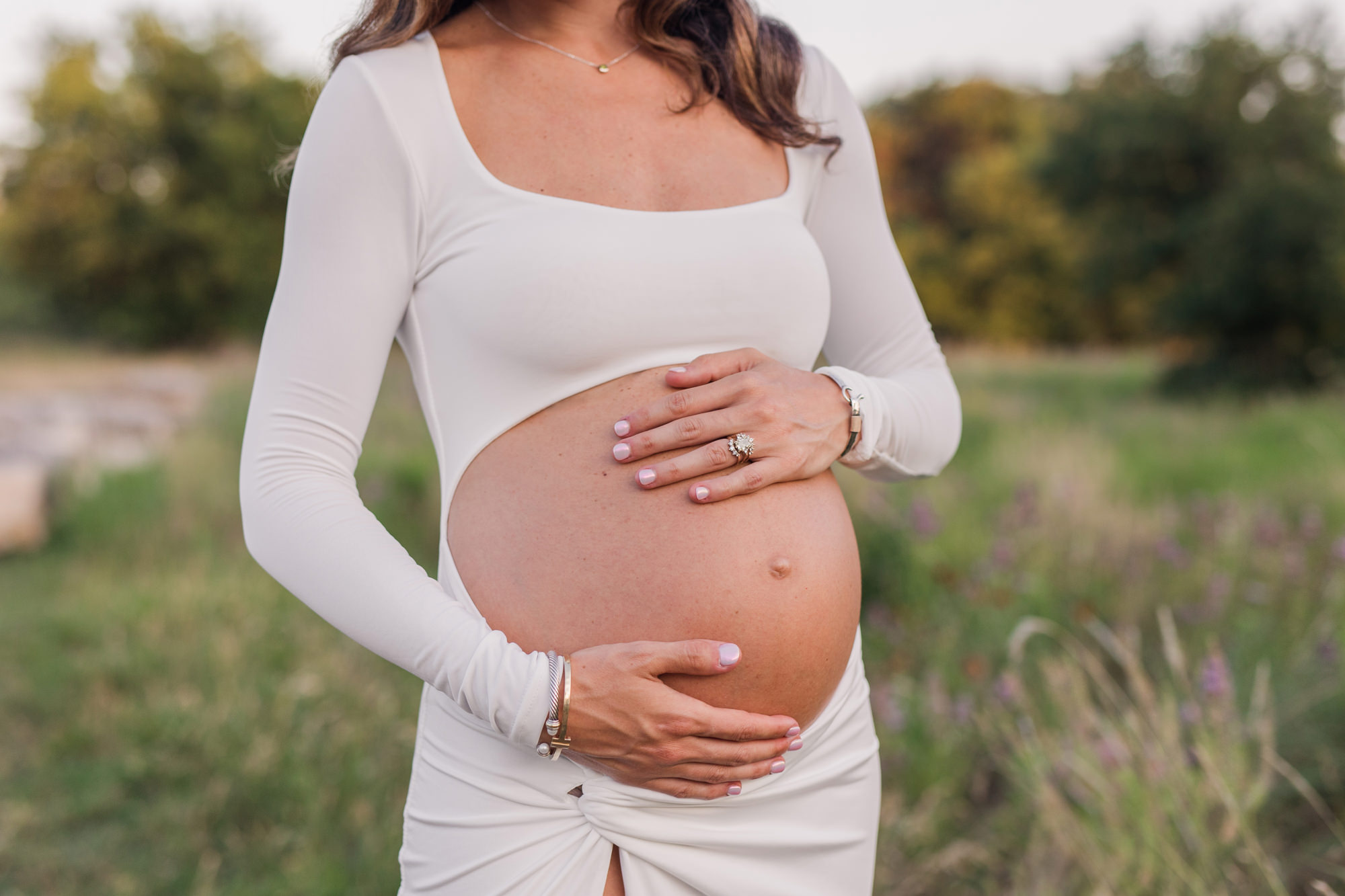Wildflower Sunset Maternity Photos 