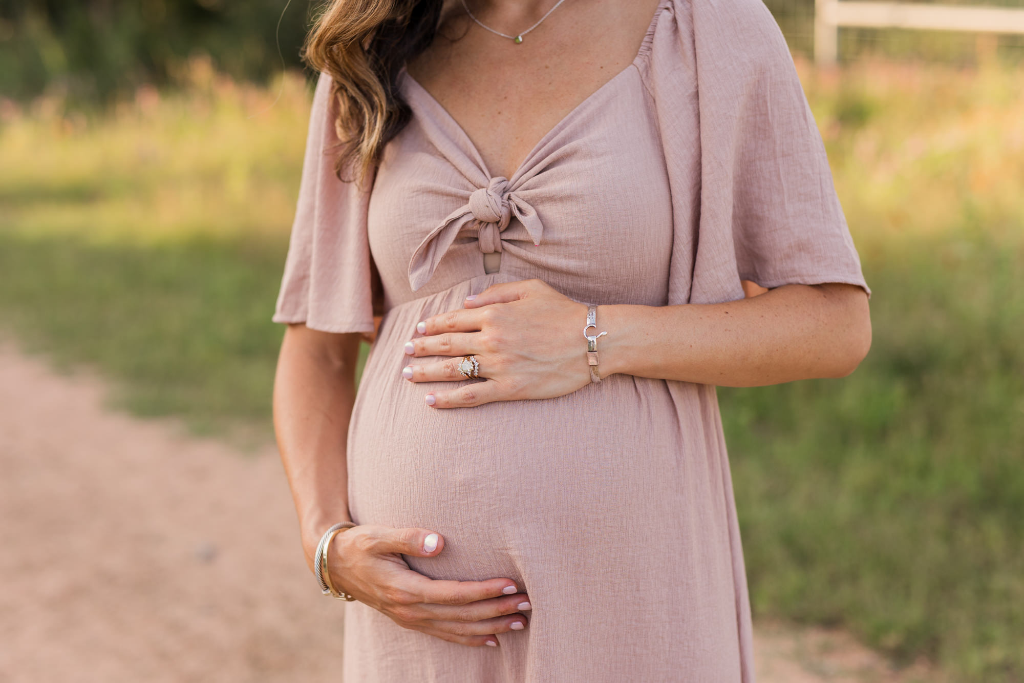 Wildflower Sunset Maternity Photos 