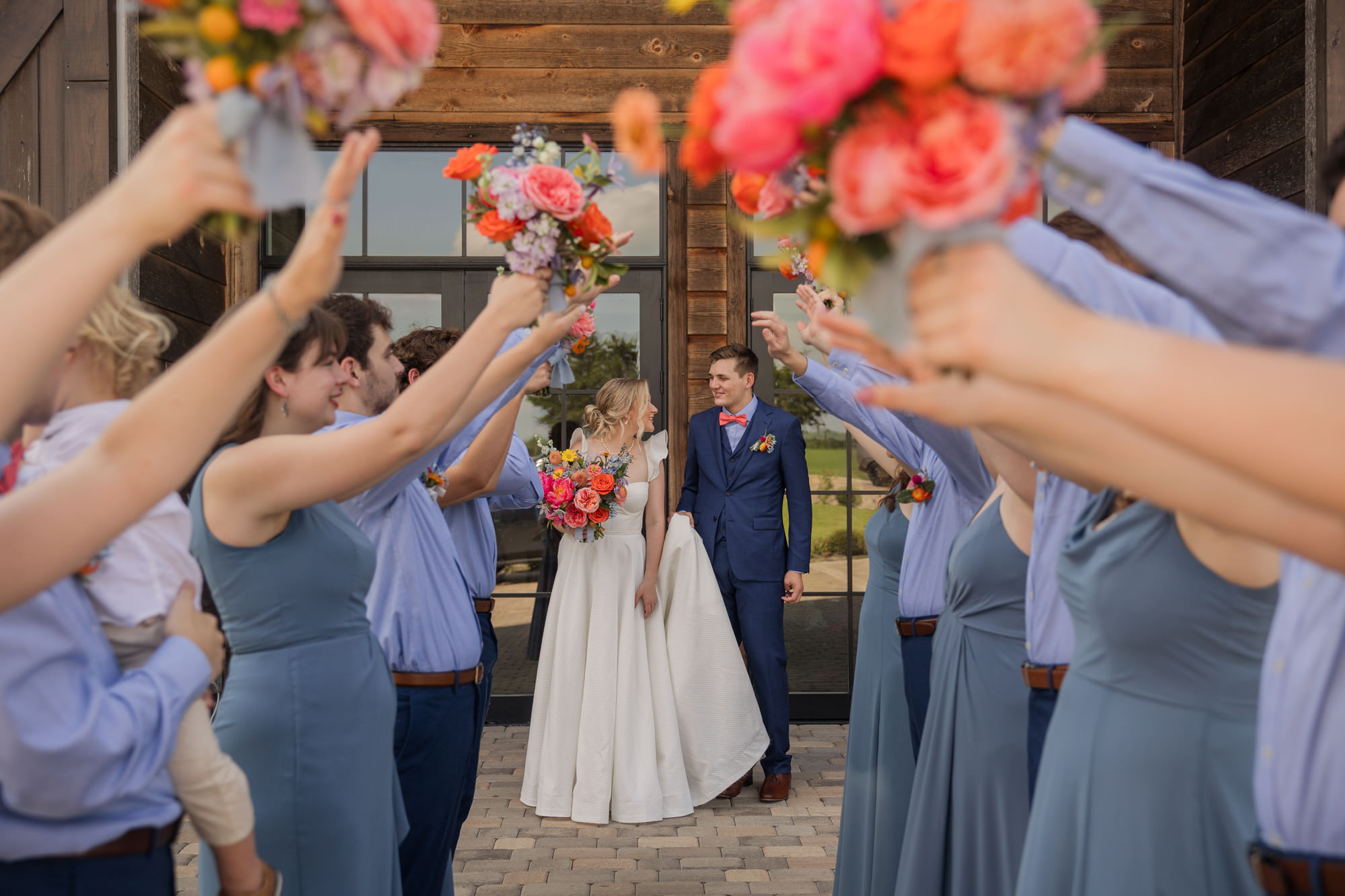 bridesmaids tunnel fun photo idea
