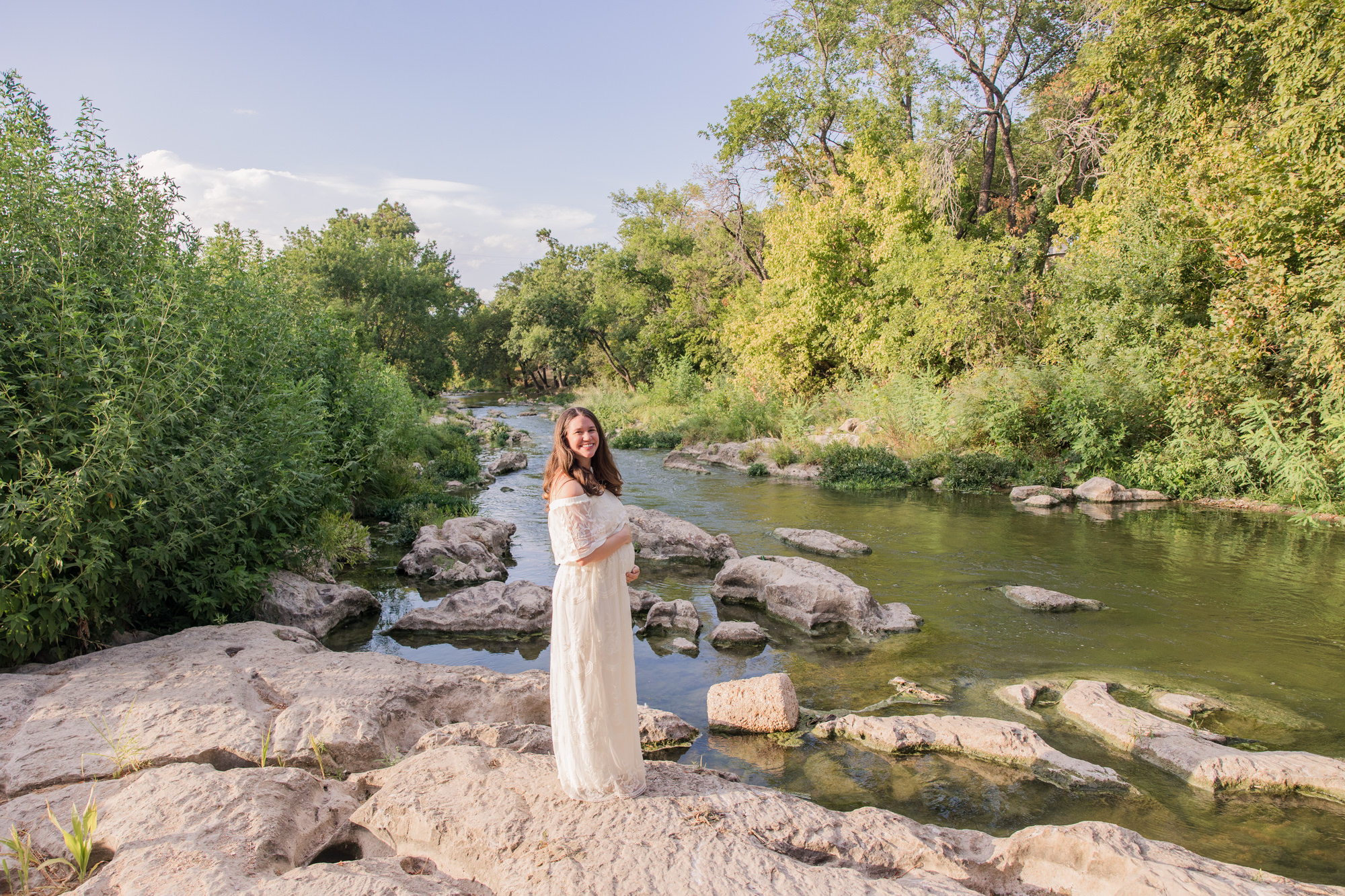 Belton, Texas Courthouse Elopement + Riverside Photos