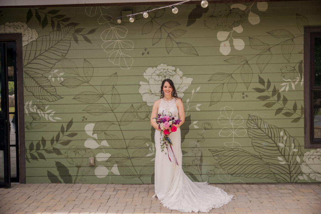 Summer Wedding at Lone Oak Barn