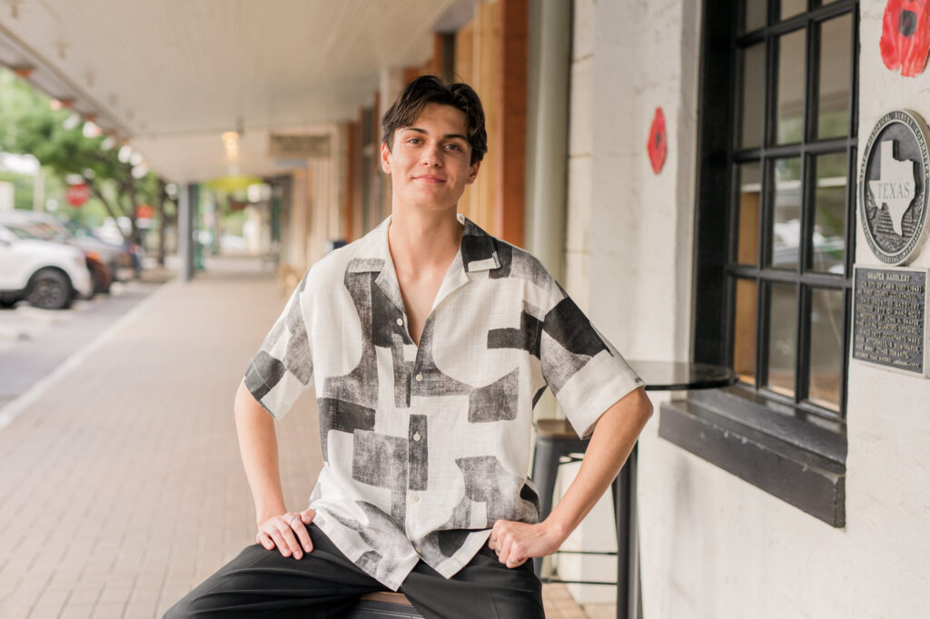 Editorial Senior Photos in Downtown Georgetown