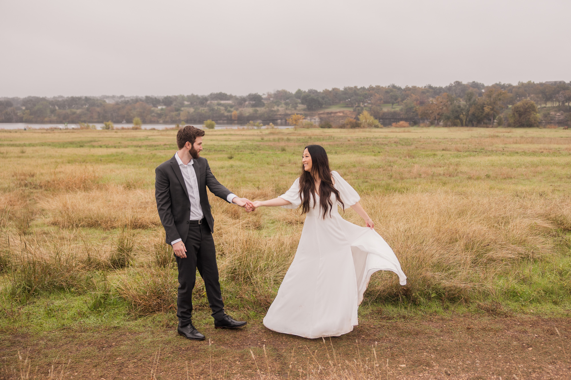 Romantic Post-Wedding Photos