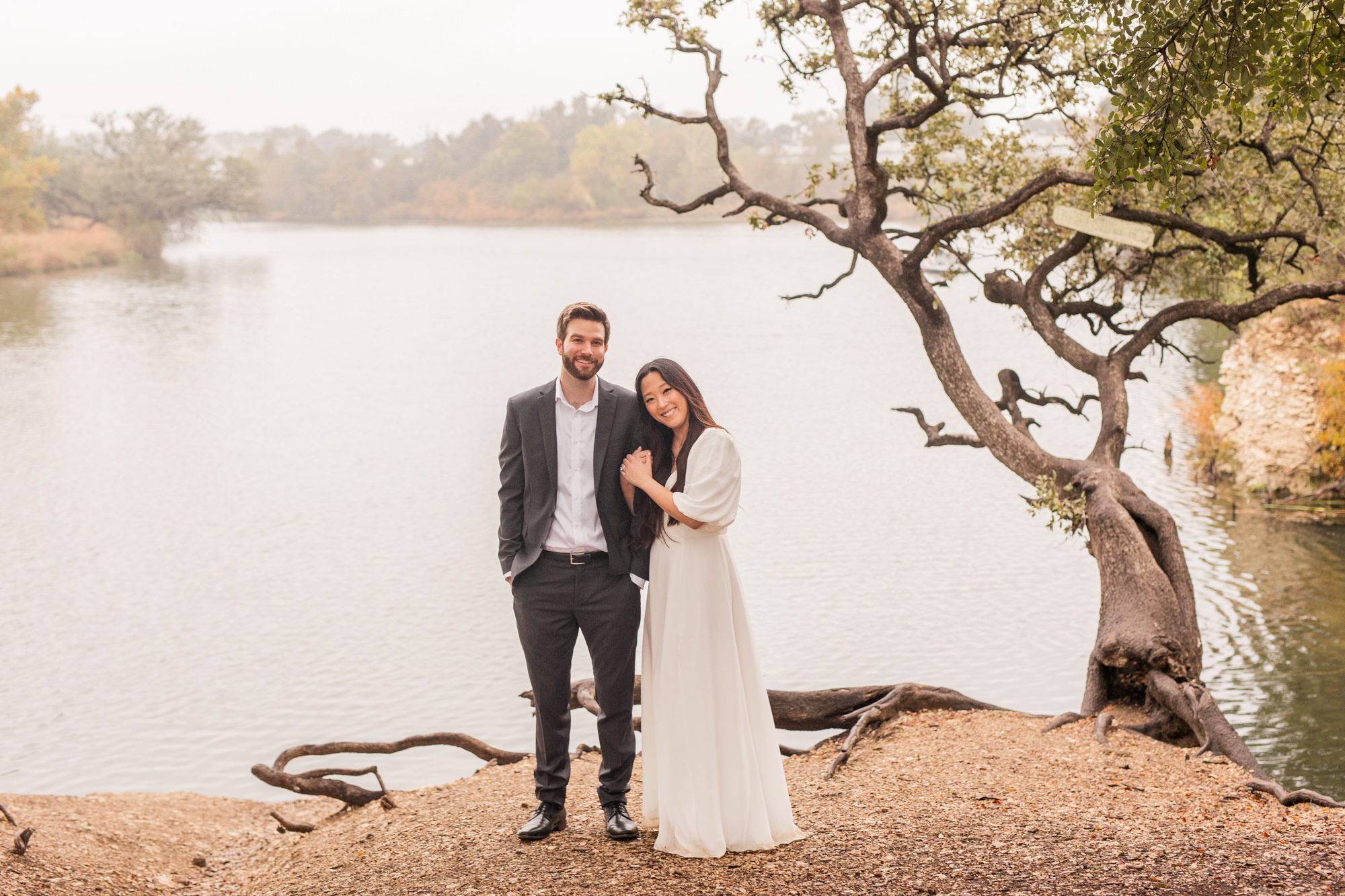 Romantic Post-Wedding Photos