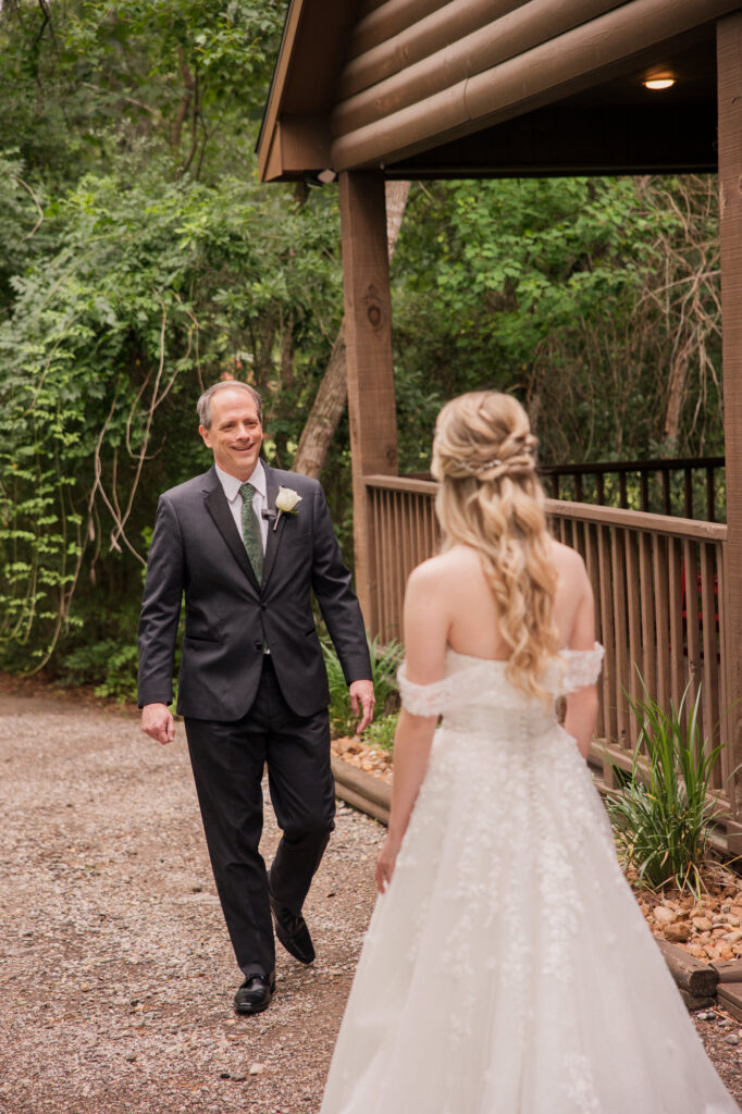 father daughter first look wedding
