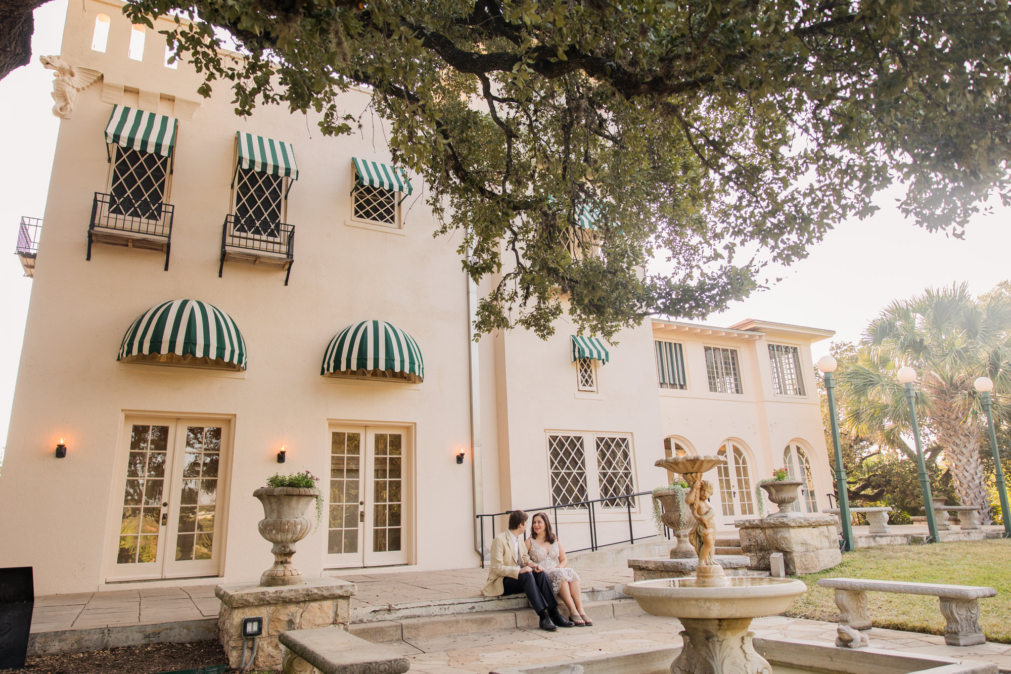 Laguna Gloria + Mount Bonnell Engagement Photos | Natasha & Ben