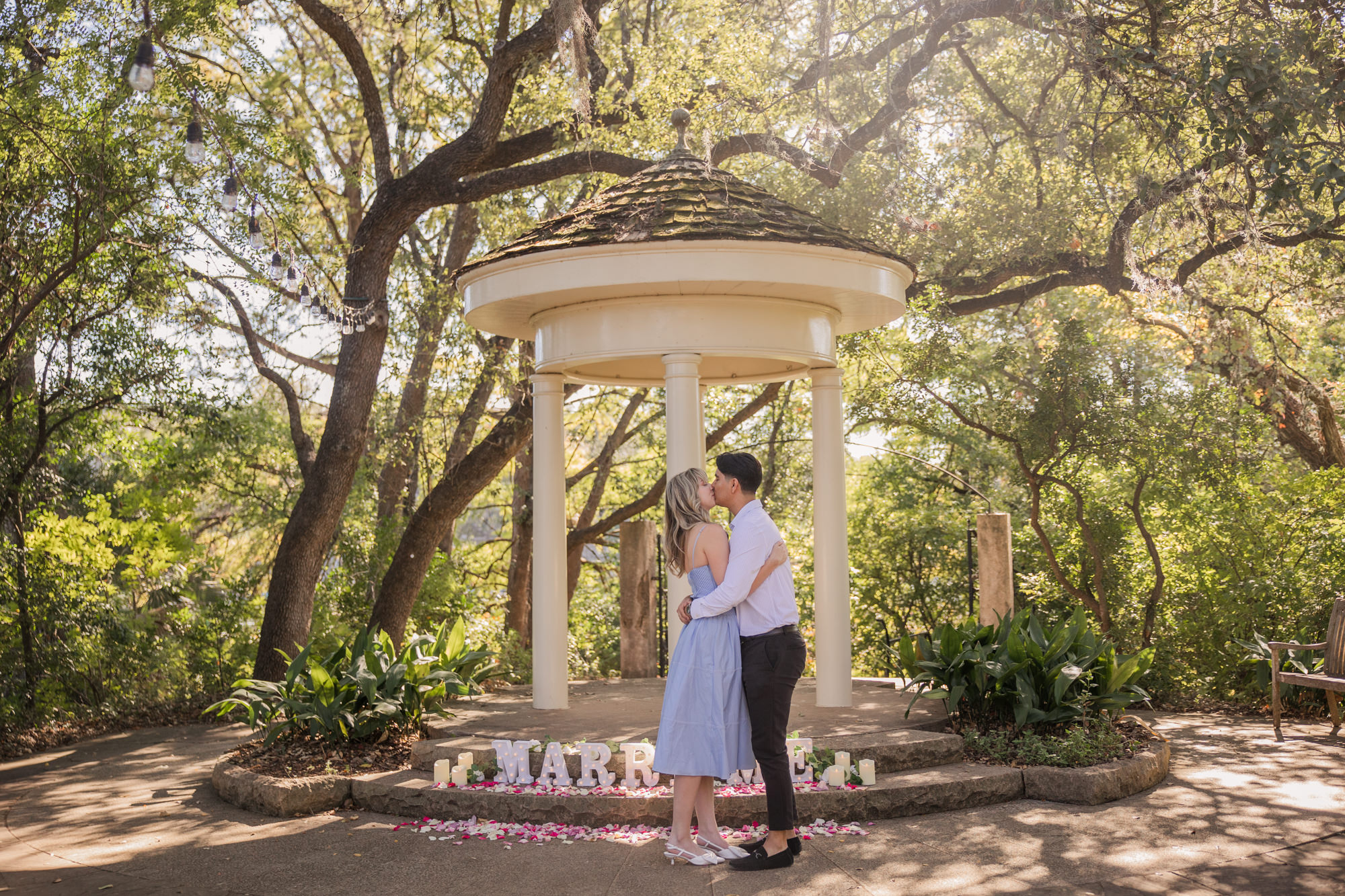 Laguna Gloria Austin Marriage Proposal Photographer