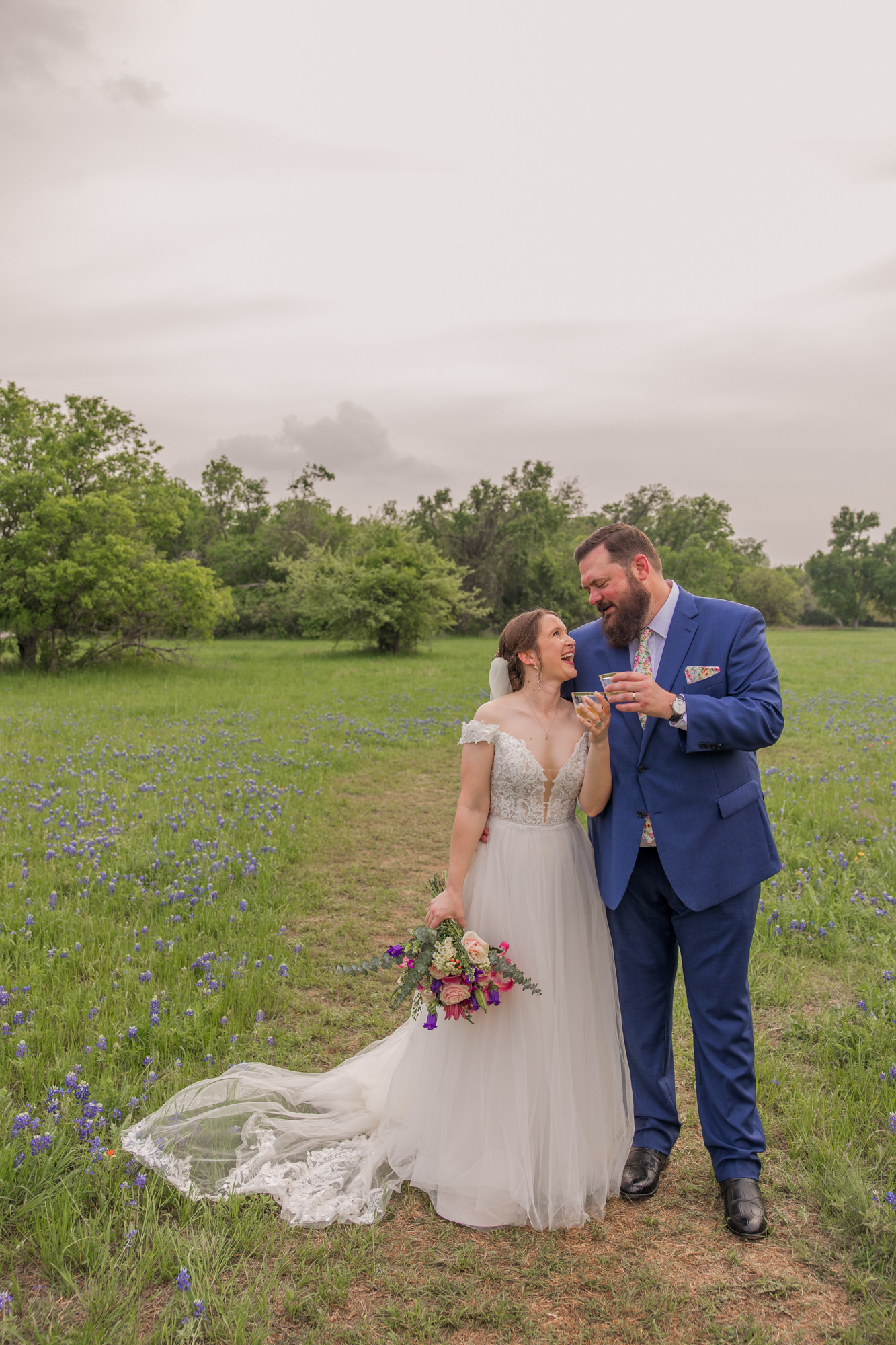 bluebonnet wedding photos