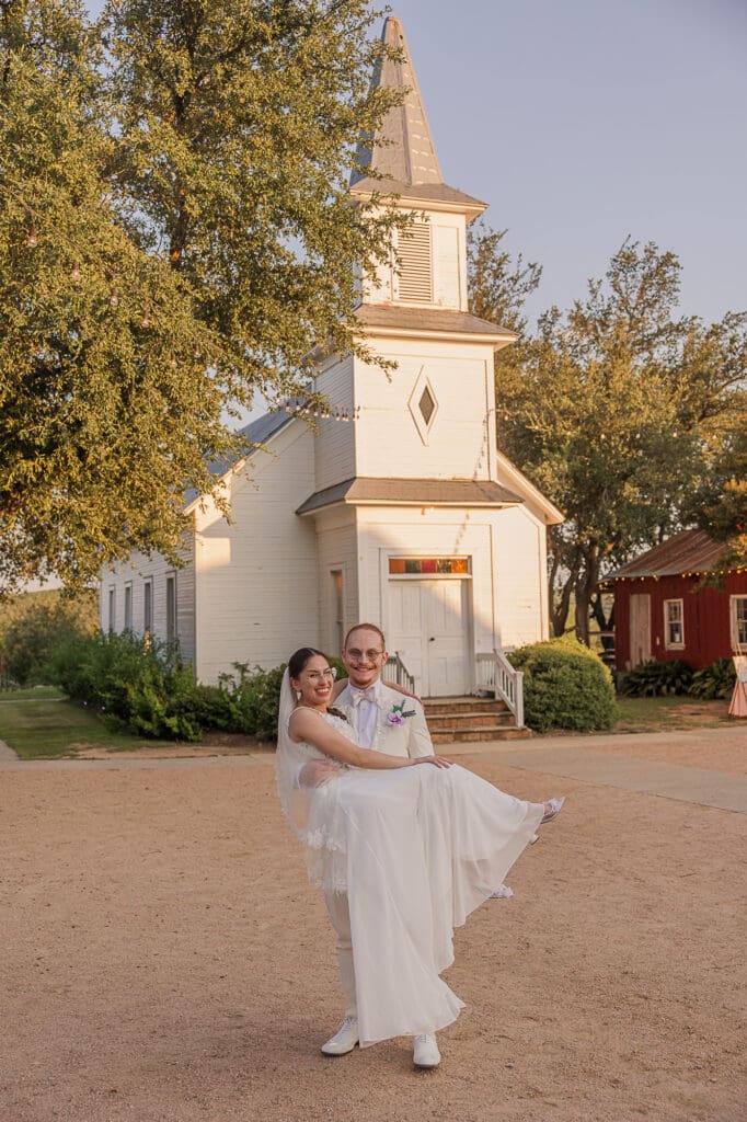 chapel wedding, star hill ranch austin wedding venue