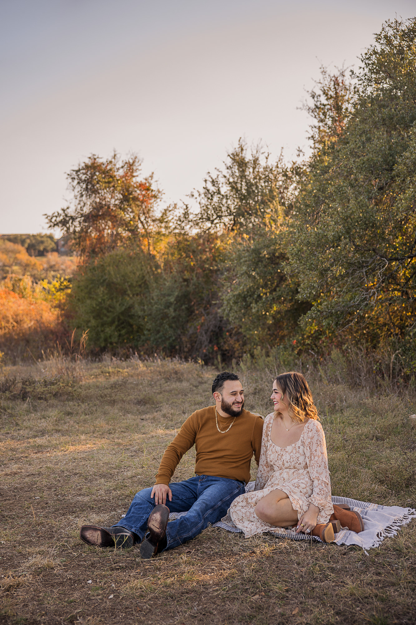 Picnic blanket couples photos